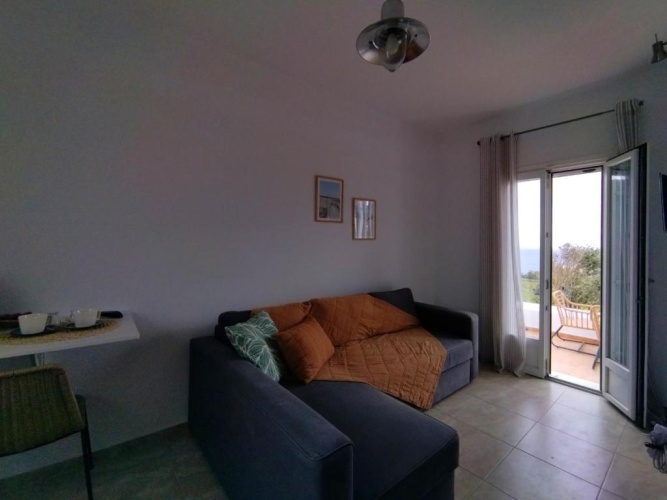 1 Bedroom Apartment with sea view