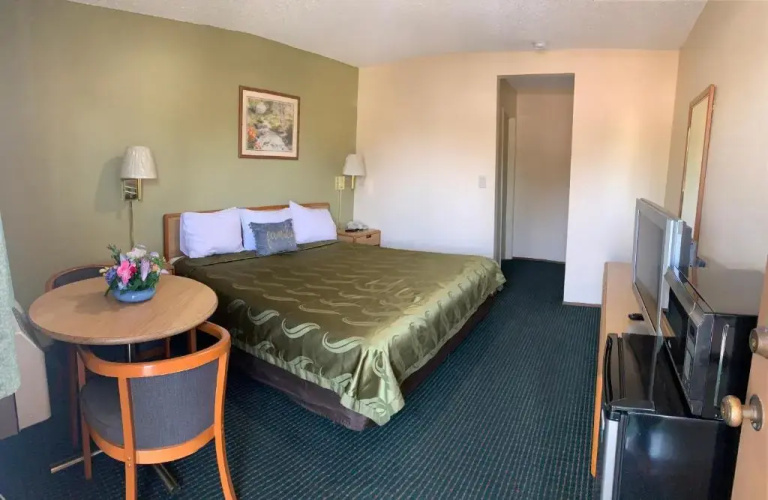 Regency Inn