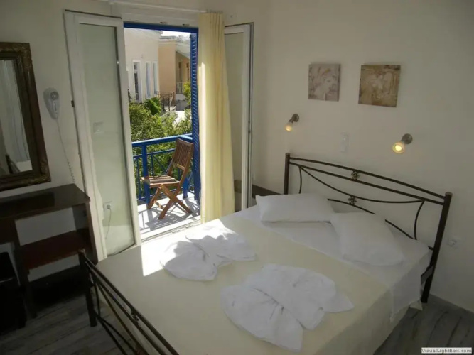 Captain Manolis Hotel