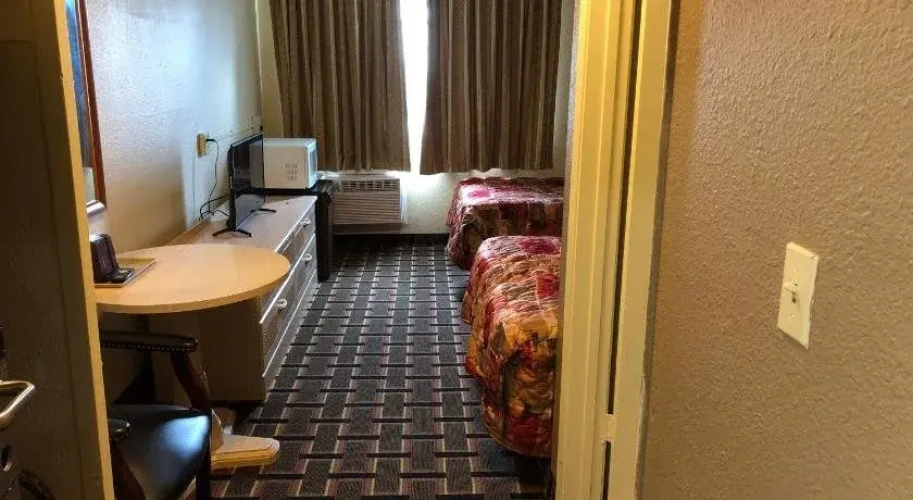 Midtown Inn