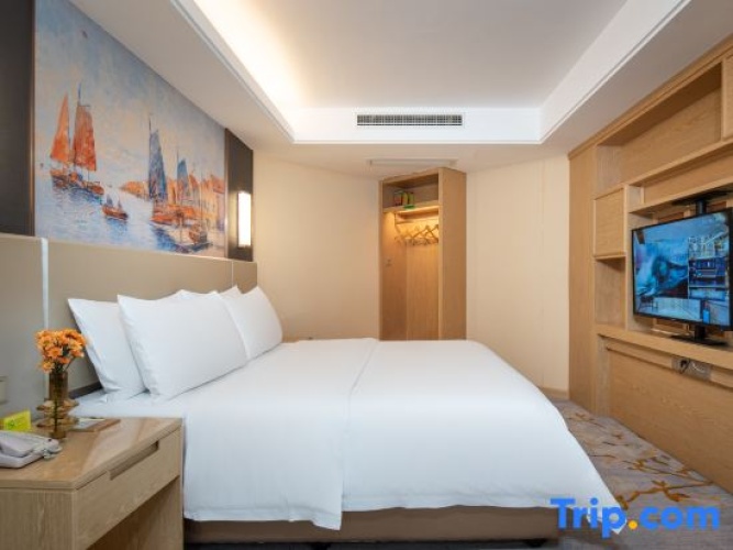 Deluxe Double Suite