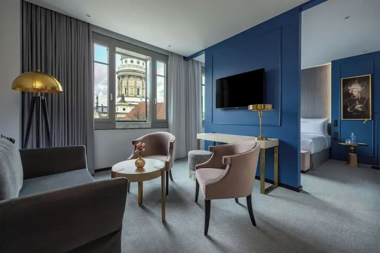 Hotel Luc - Autograph Collection