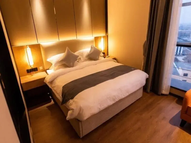 Greentree Eastern Linyi Airport Hotel
