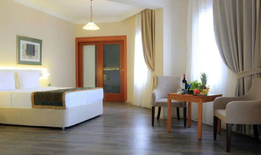 Roseira Beach Resort