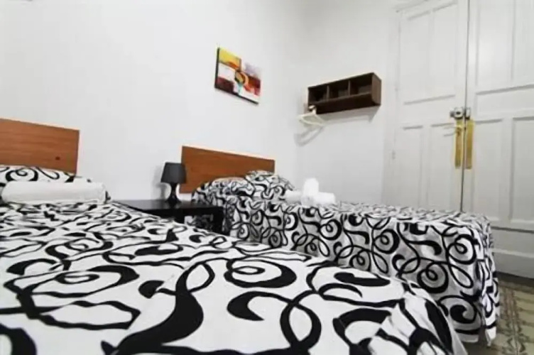 Hostal Helena 2