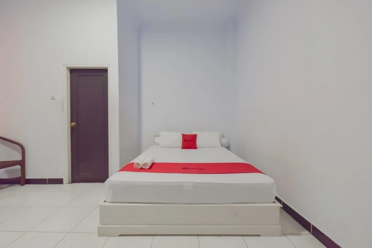 Standard Double room with city view