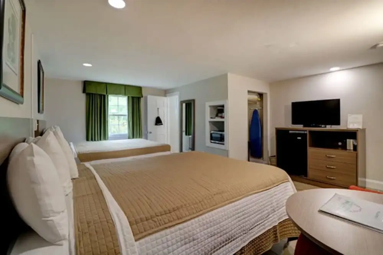 Guest rooms
