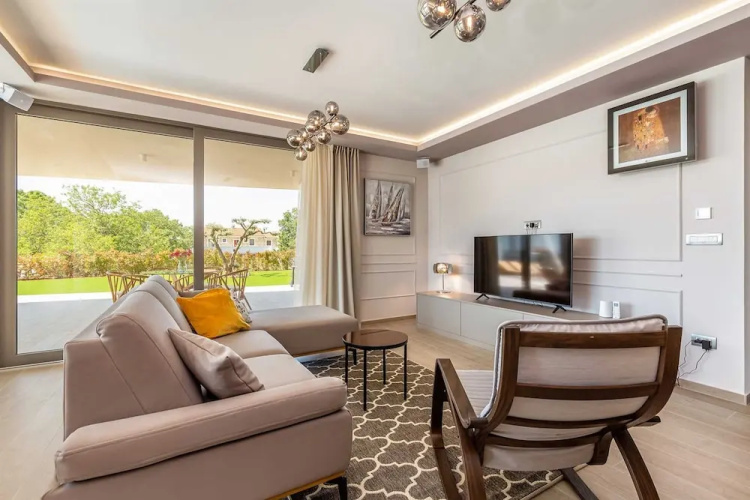 Villa Vista With Private Pool and Sauna