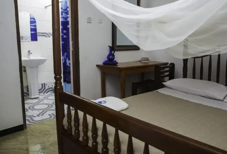Entebbe Vine Inn