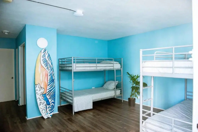 Polynesian Beach Club Hostel