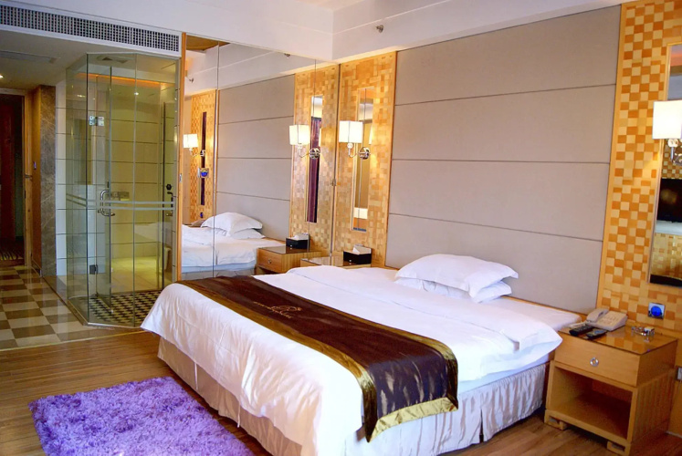 Royal Prince Hotel