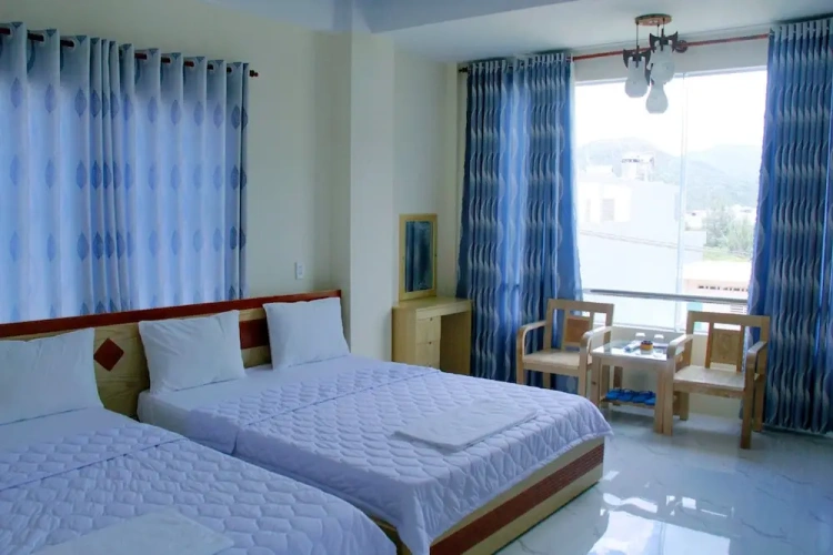 Superior Twin room with sea view