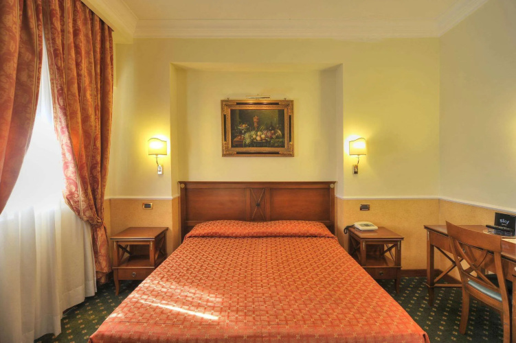 Aurora Garden Hotel