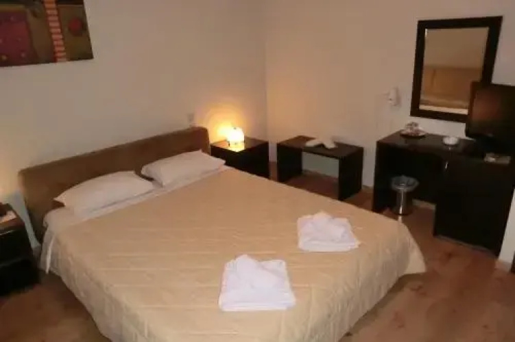 Iberis Hotel