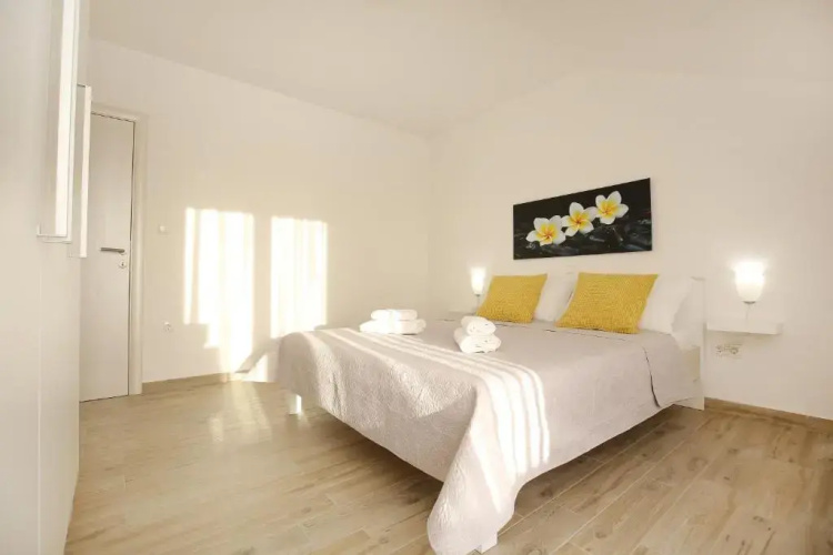 Apartments Nada