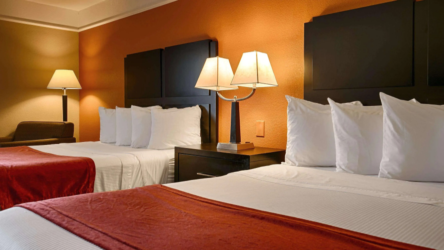 Best Western Inn & Suites - Lake Charles