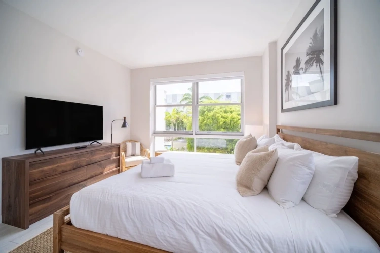 2 Bedrooms Deluxe Apartment