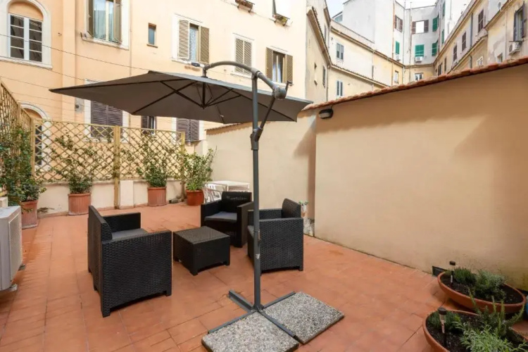 Prati Terrace Apartment