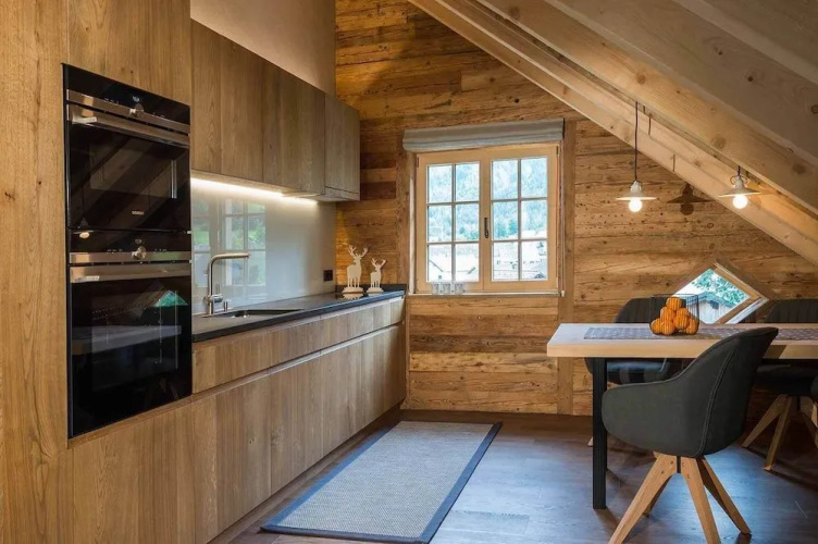 Roagat Hus