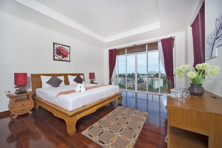 2 Bedrooms Deluxe Apartment with balcony and with sea view