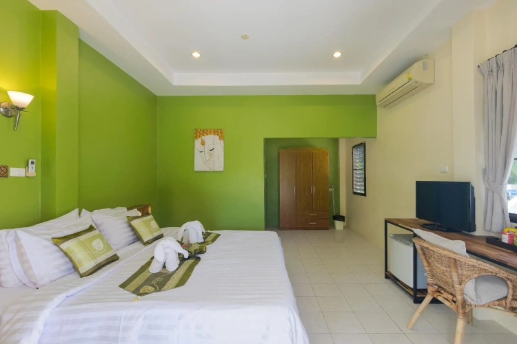 Standard room with garden view