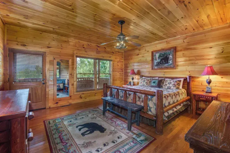 Dancing Bear Lodge