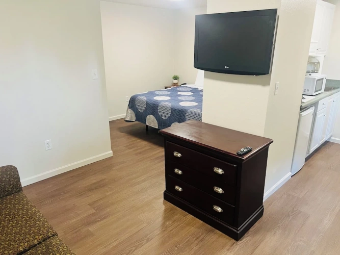 Quadruple Suite