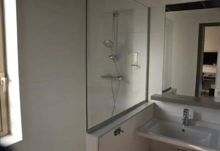 Standard Twin room with balcony