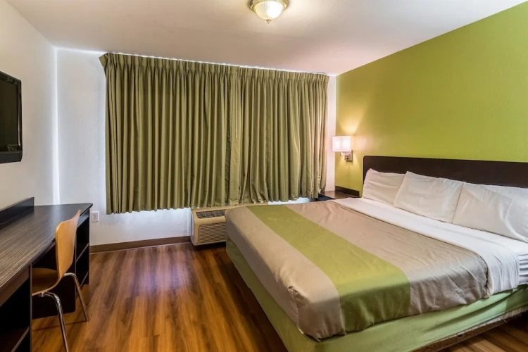 Deluxe Double Suite