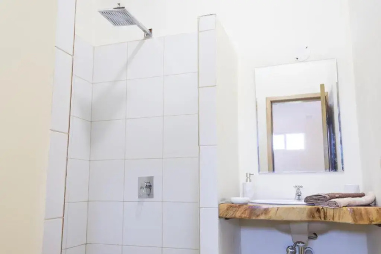 PaloSanto Suites
