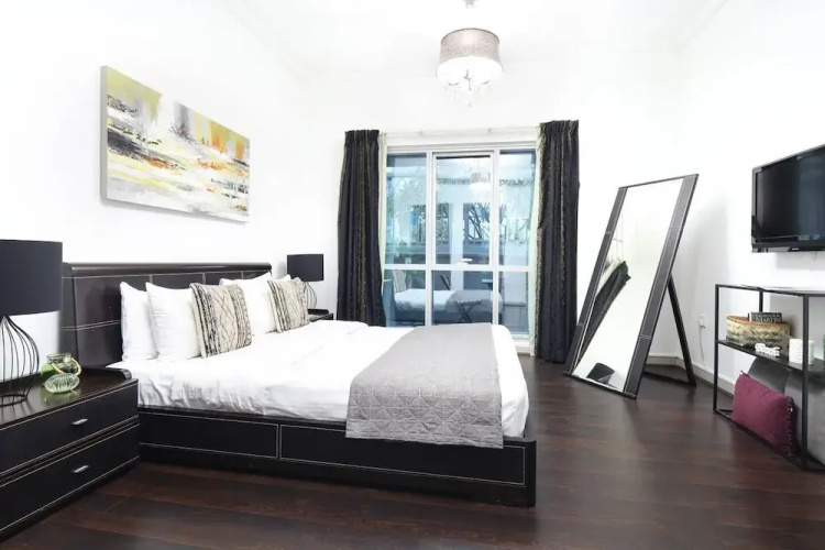 Remarkable & Gorgeous 1BR Loft in Jbr!
