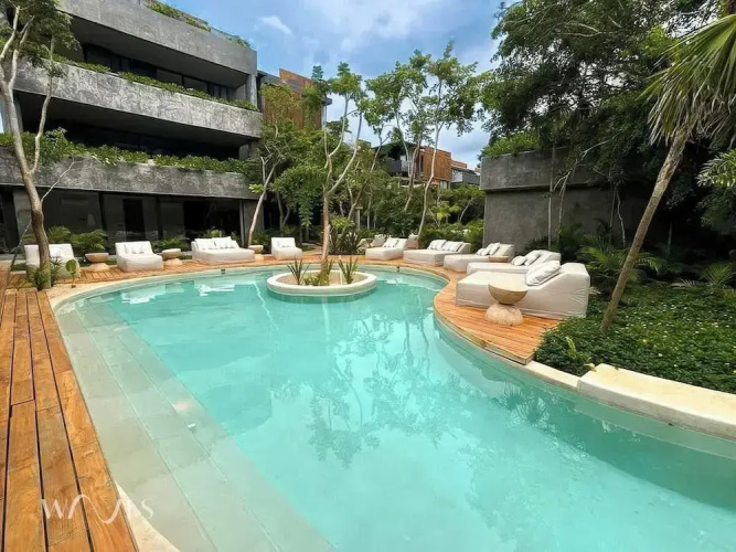 2BR w/ Private Pool Near the Beach Spacious Stay