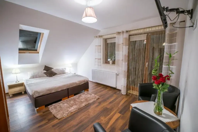 Deluxe Quadruple room