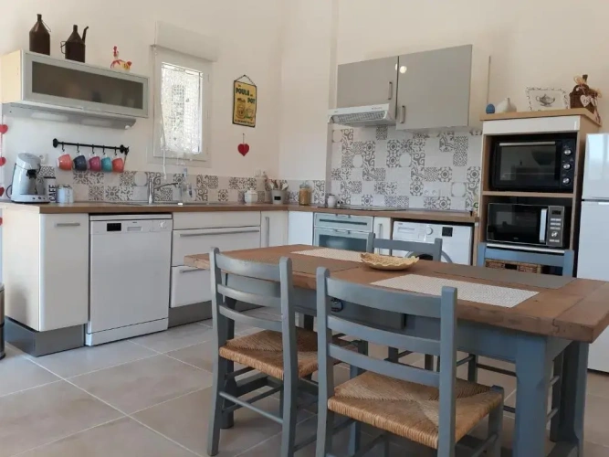 2 Bedrooms Cottage
