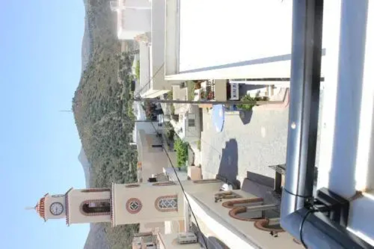 Hellas