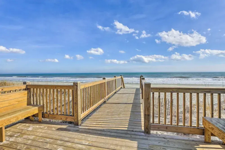 3 Mi to Ocean: Resort Condo in Myrtle Beach!