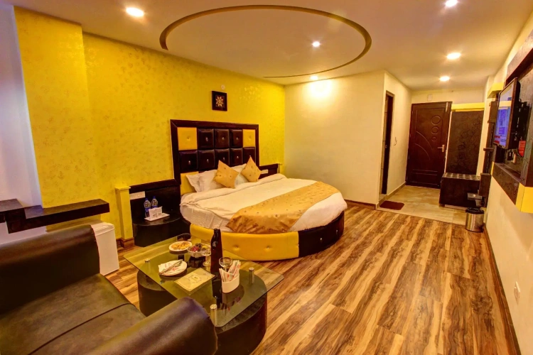 Double Suite
