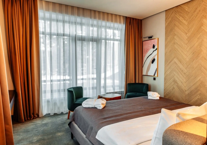 Quadruple Family Suite