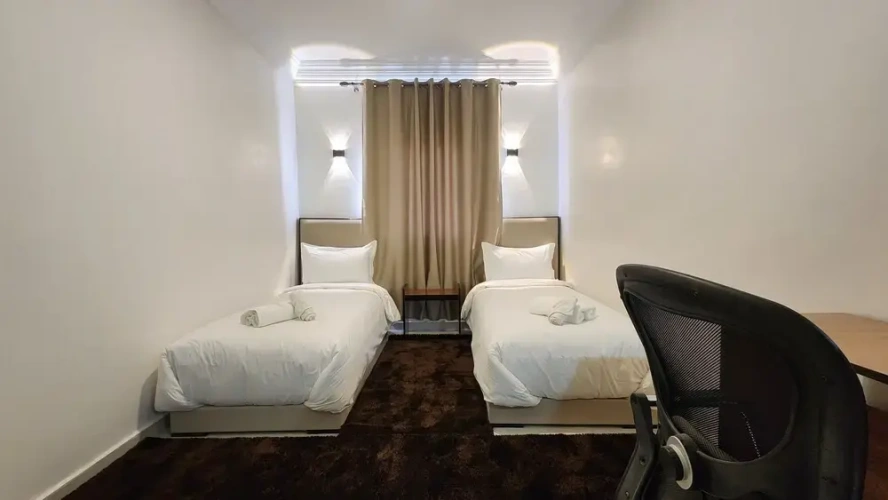 Standard Double room with city view