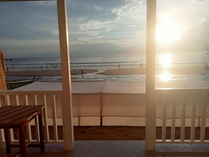 Cocos Beach Resort