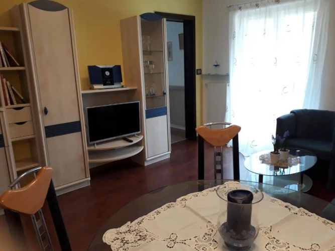 GRETL - Residence