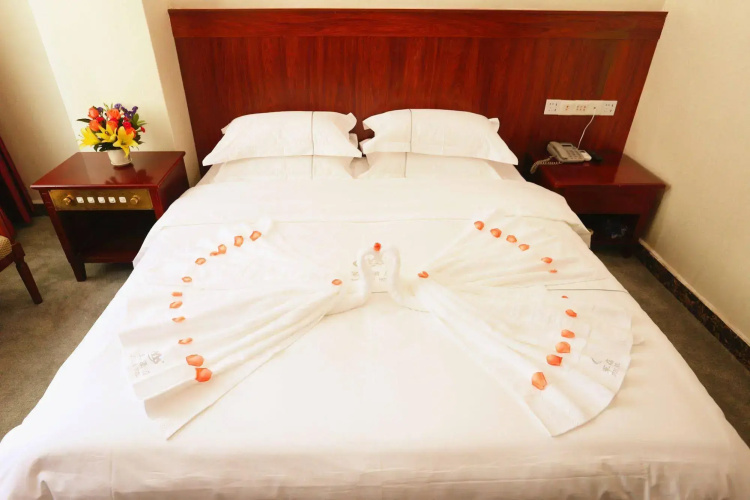 Junshan Hotel