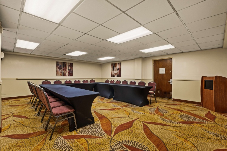 Best Western The Plaza Hotel Honolulu Airport photo 22