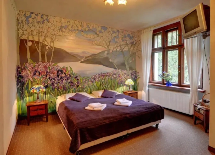 Standard Triple room
