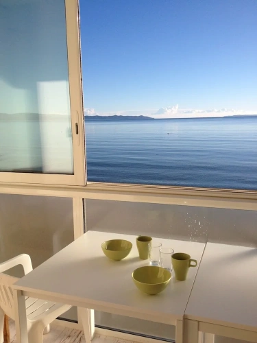Apartment with sea view