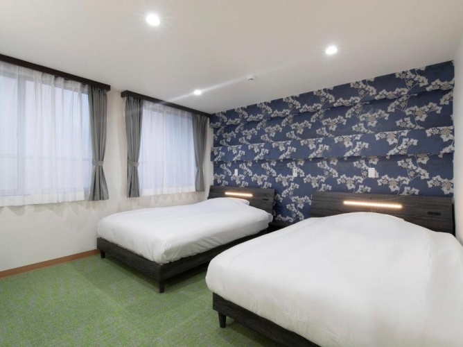 Deluxe Quadruple room