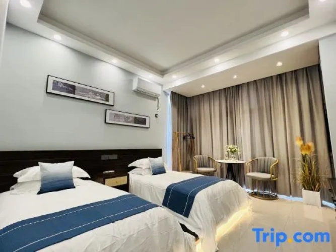 3 Bedrooms Suite