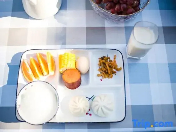 Qingyuan Guesthouse
