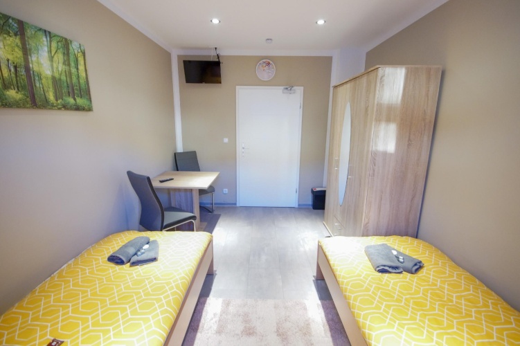 Standard Twin room
