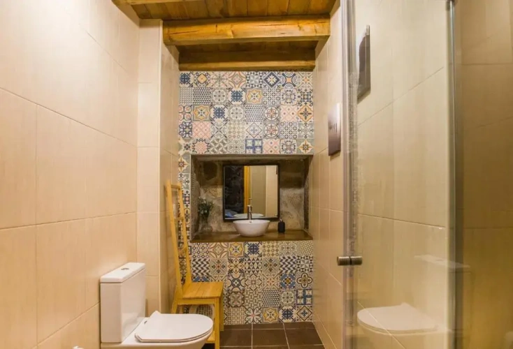 3 Bedrooms Cottage